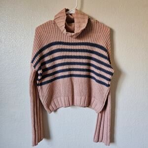 Cropped Turtle Neck Sweater Small